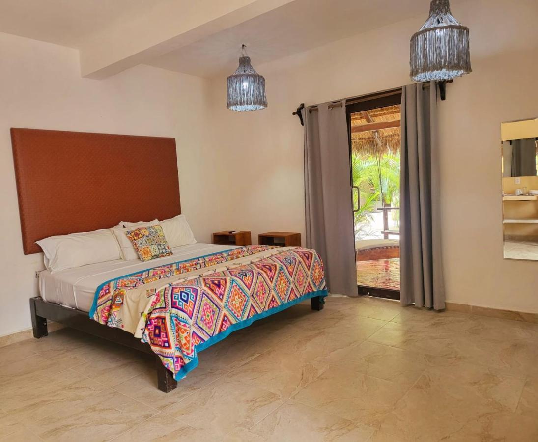 הולבוקס איילנד Suites Villas El Jardin מראה חיצוני תמונה